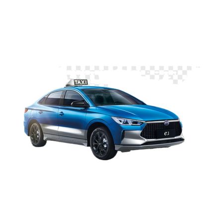 سيارة أجرة BYD E3 الكهربائية بالكامل بمدى 401 كيلومترًا توفر تنقلاً سلسًا
