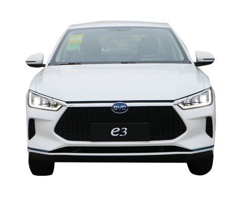 سيارة الأجرة الكهربائية النقية BYD e3 لديها مدى 401KM