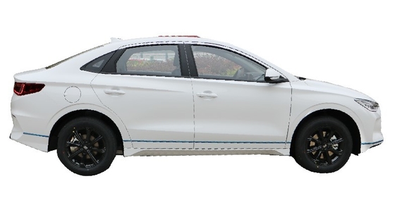 مصنوعة في الصين مع نطاق من 401KM BYD السيارة الكهربائية النقية e3 المدينة السيارة المشتركة